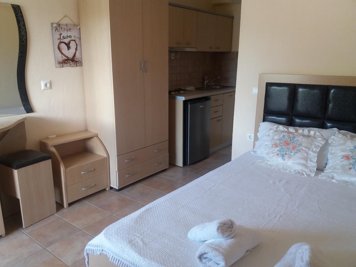 Appartement House Meltemi à Kalamítsion Extérieur photo